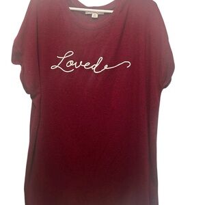 Misia Curvy Women's Burgundy 'Loved' Top